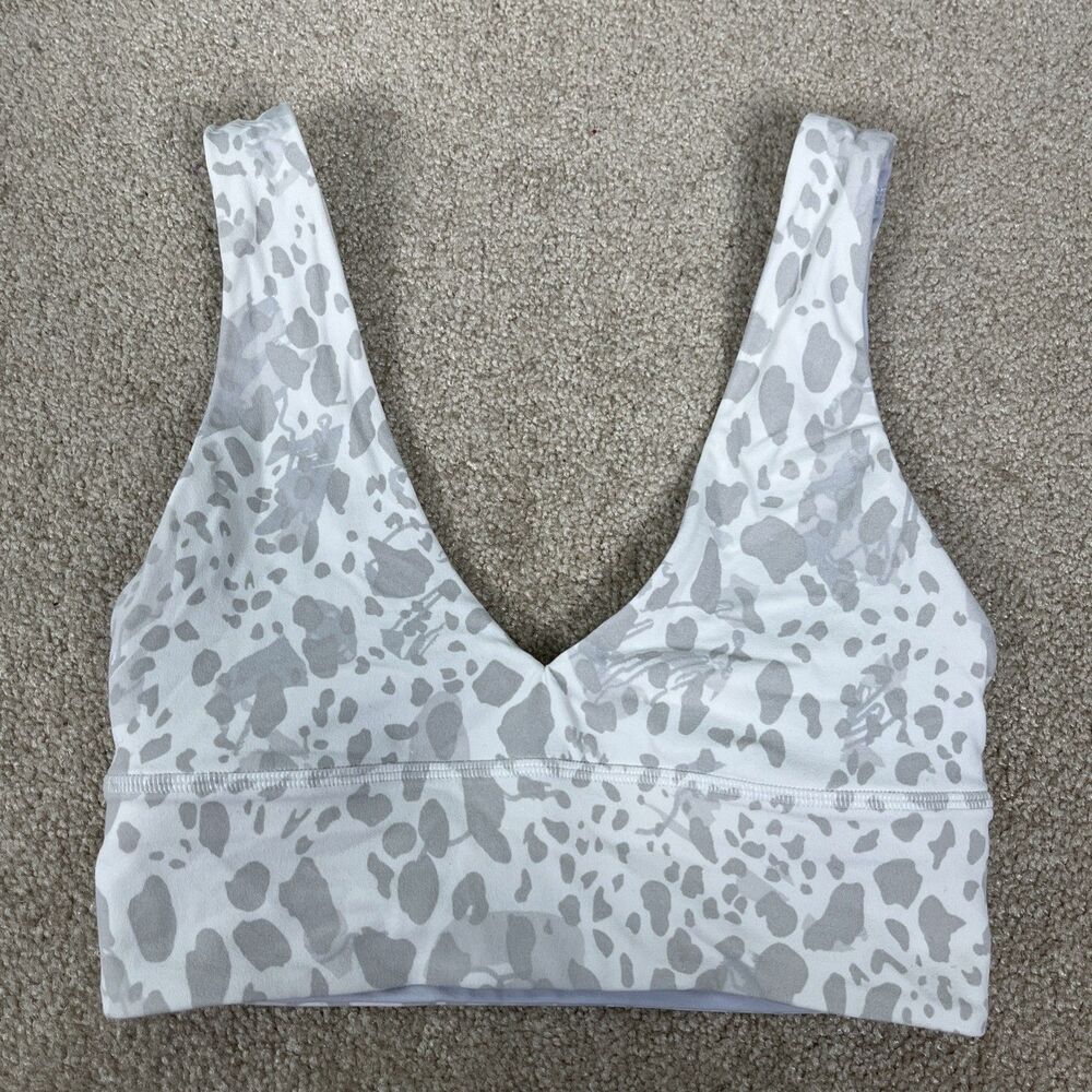 Lululemon Align V-Neck Sports Bra Size 2 Cheetah Camo Antique White RN 106259